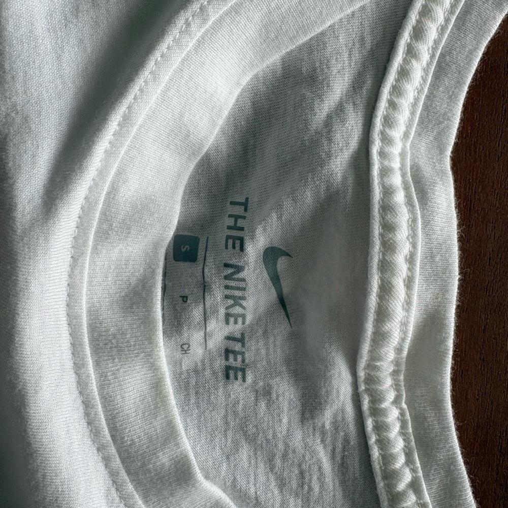 White Illinois Fighting Illini Long Sleeve Shirt - Picture 3 of 4